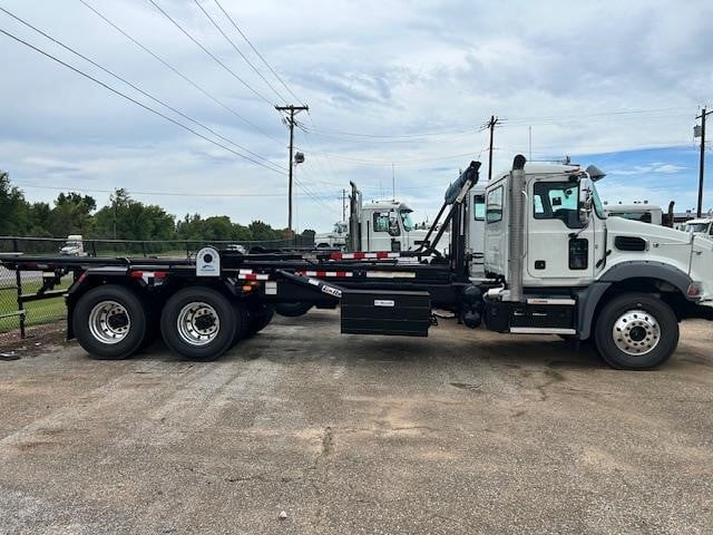 2026 MACK GRANITE 64BR - image 1 of 3