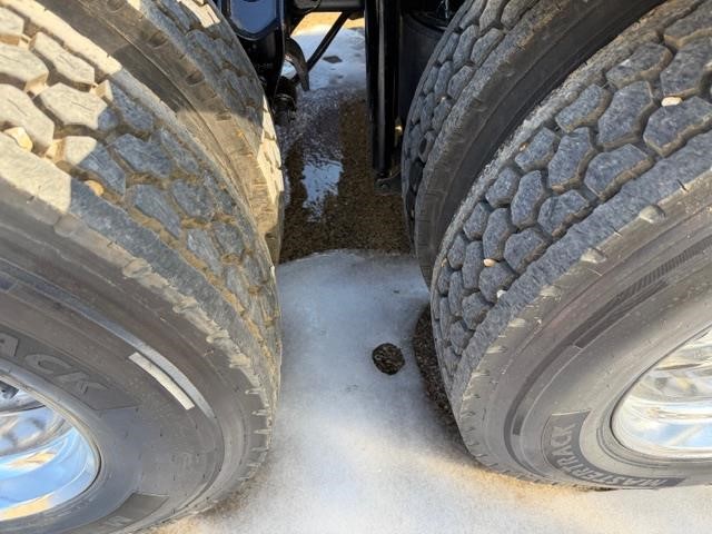 2019 Mack - image 6
