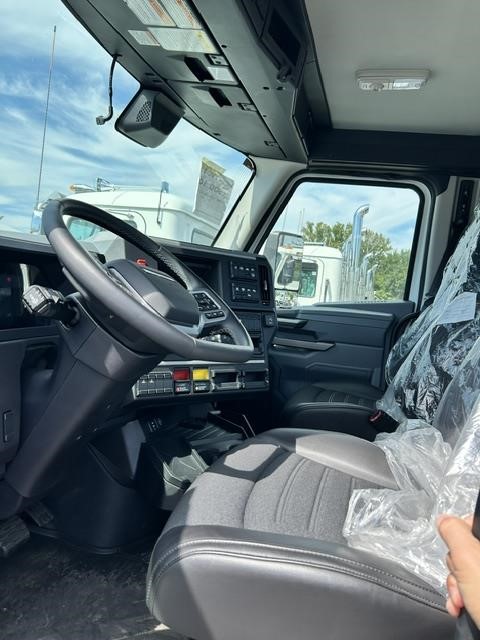 2026 Mack Pioneer — photo 3