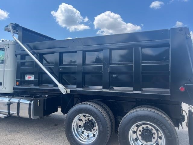 2026 Mack Granite — photo 3